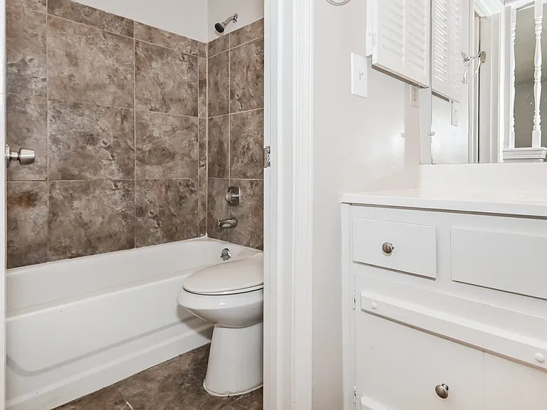 4476 Trout Valley Dr — Photo 14