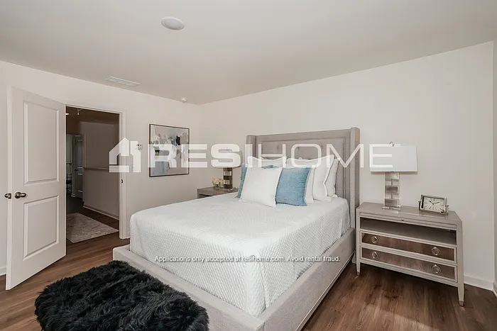 303 Haystack Dr — Photo 10