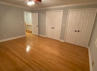 (Undisclosed Address), Summit, NJ 07901