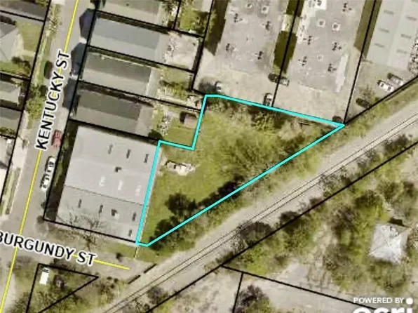 4551 Burgundy St, New Orleans, LA 70117