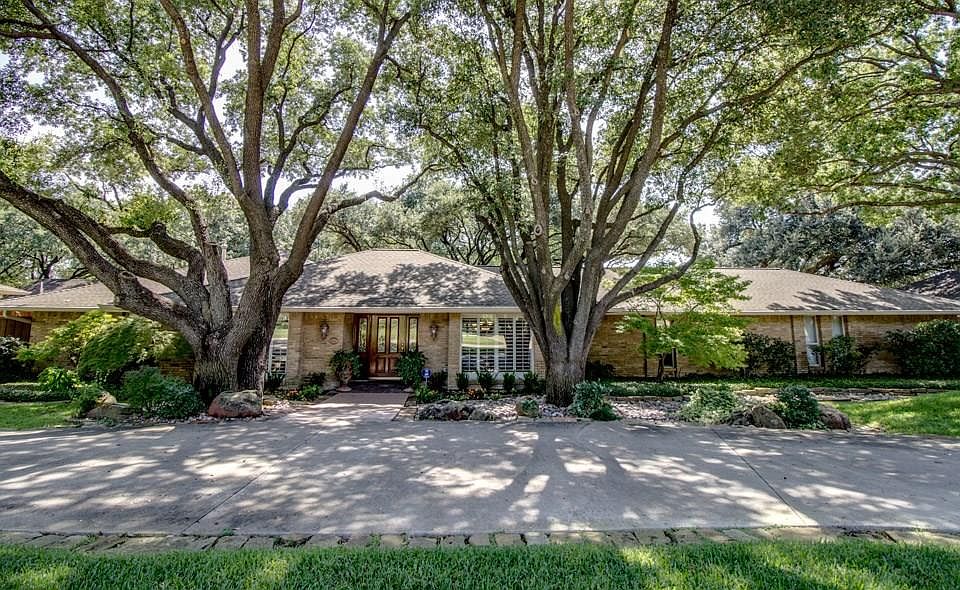 1st image of 6536 Meadowcreek Dr