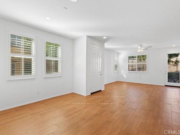 8032 Cresta Bella Rd