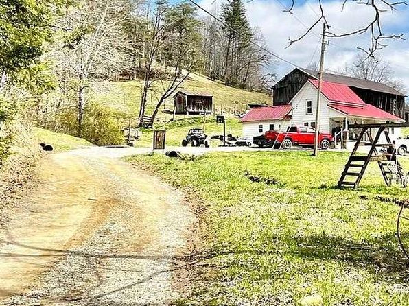 1502 Turkey Branch Rd, Sandy Hook, KY 41171