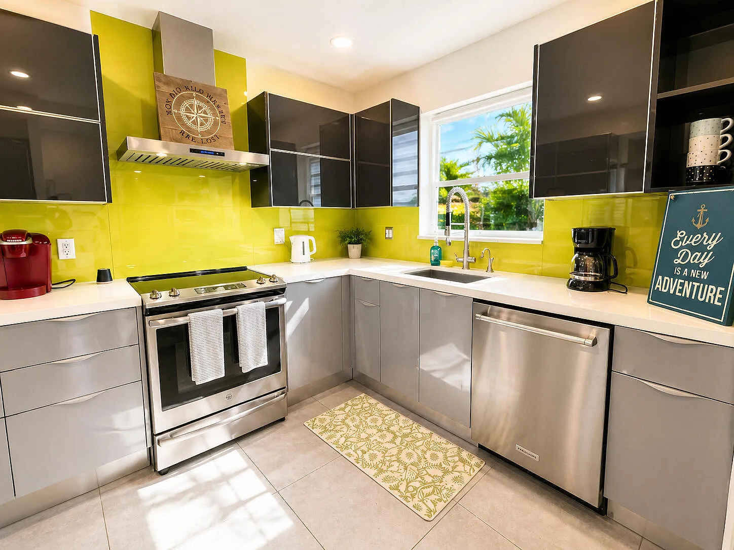 3 bed, 2.5 bath, 1787 sqft, $8,000 — Photo 4