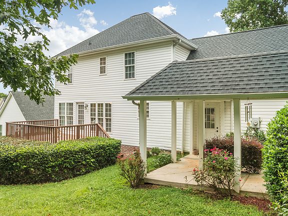 5th image of 317 Mill Creek Trl NE