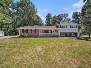 5911 McCain Rd, Jackson, MI 49201