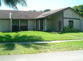 6890 SW 36th St, Miramar, FL 33023