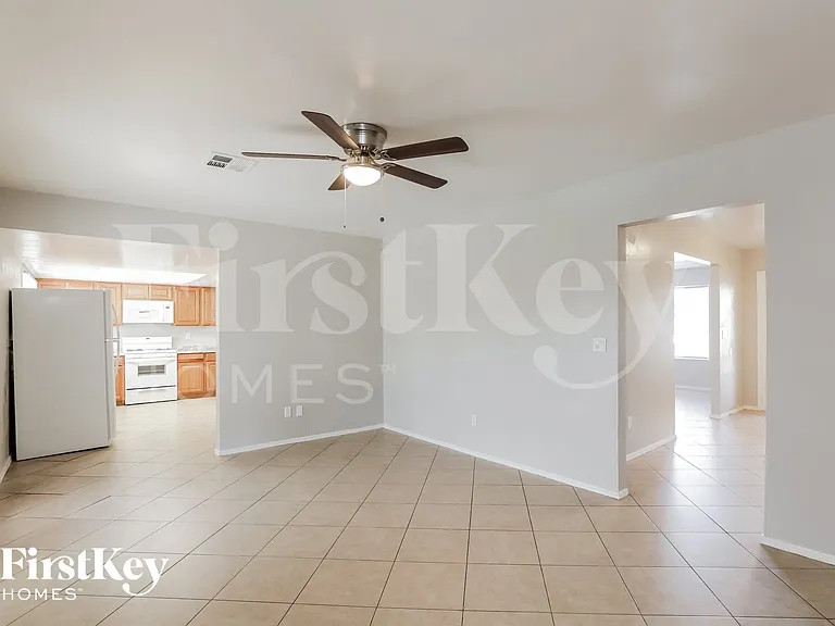 3509 W Cheryl Dr — Photo 5