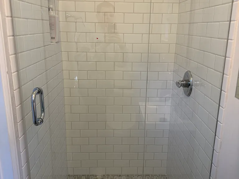 4226 Stern Ave — Photo 8