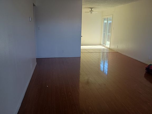 5th image of 704 Astor St #704
