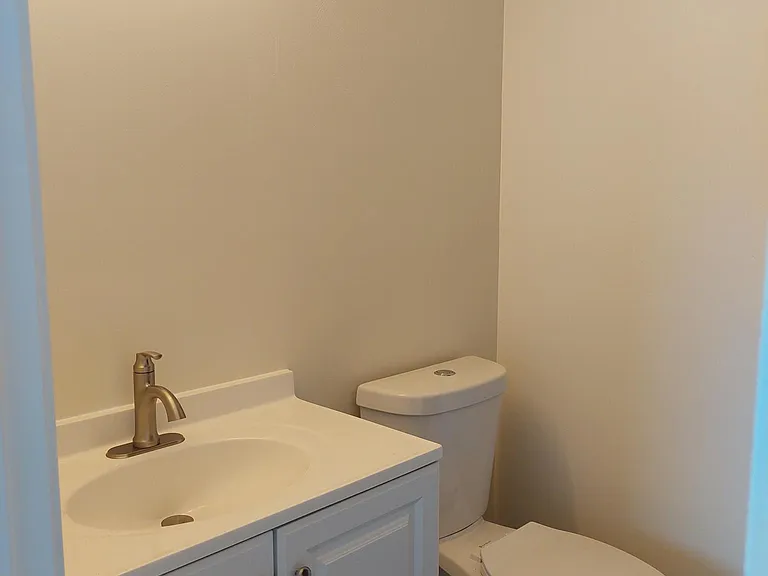 941 High Meadow Dr #A — Photo 10