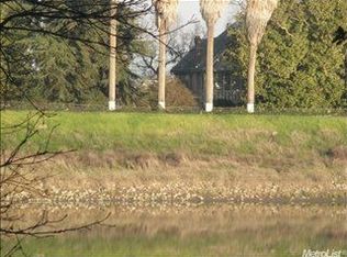 12431 River Rd, Courtland, CA 95615