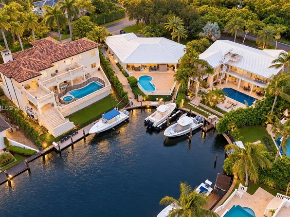 705 Bella Vista Ave, Coral Gables, FL 33156