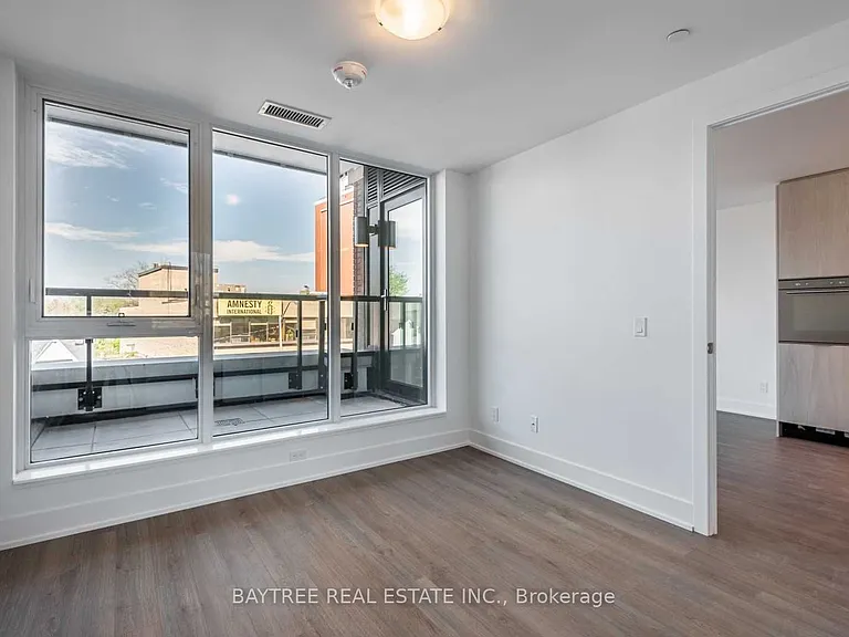 1 Belsize Dr #424 — Photo 7