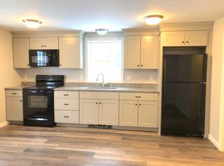 7 Carver St, Biddeford, ME 04005