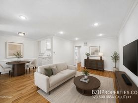 1206 N Hayworth Ave