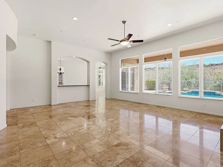 12391 N 145th Way — Photo 15