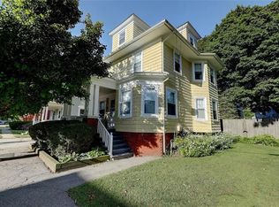 16 Firglade Ave, Providence, RI 02906
