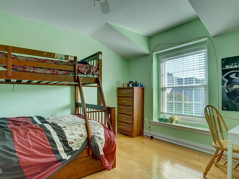 187 Kentucky Way — Photo 18