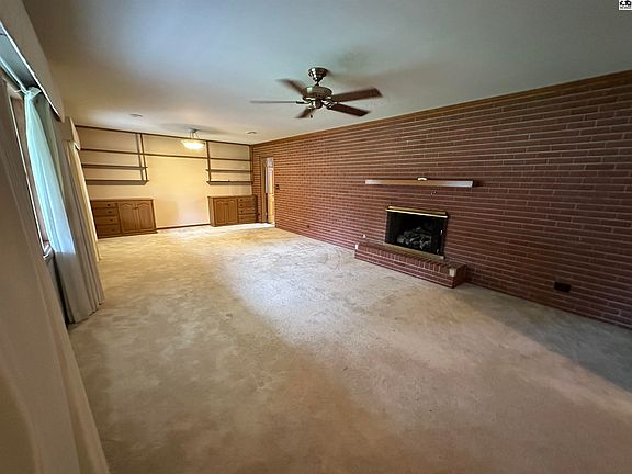 4th image of 542 Terrace Dr