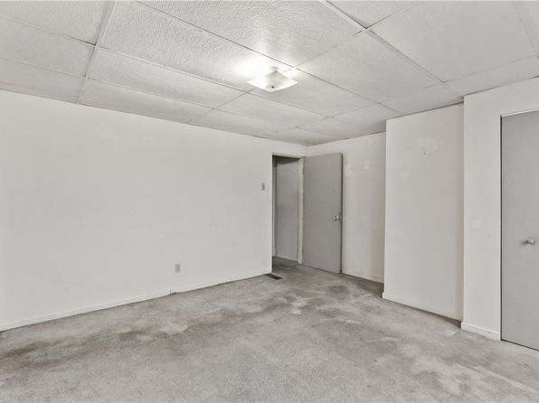 pittsburgh-pennsylvania-11556185 picture