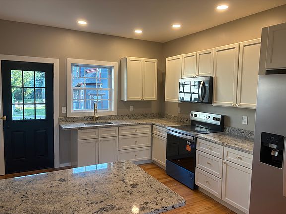 2nd image of 18 Upham St #B