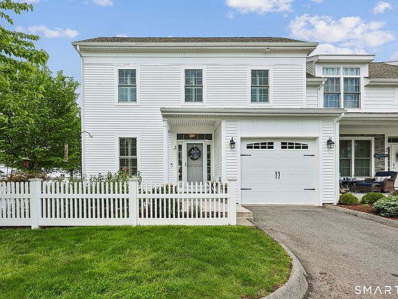 2nd image of 25 Sheffield Street #3