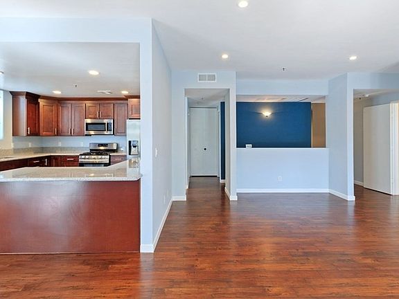 2nd image of 5350 White Oak Ave APT 208