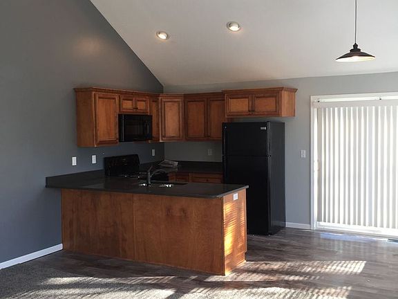 2nd image of 1001 2nd St