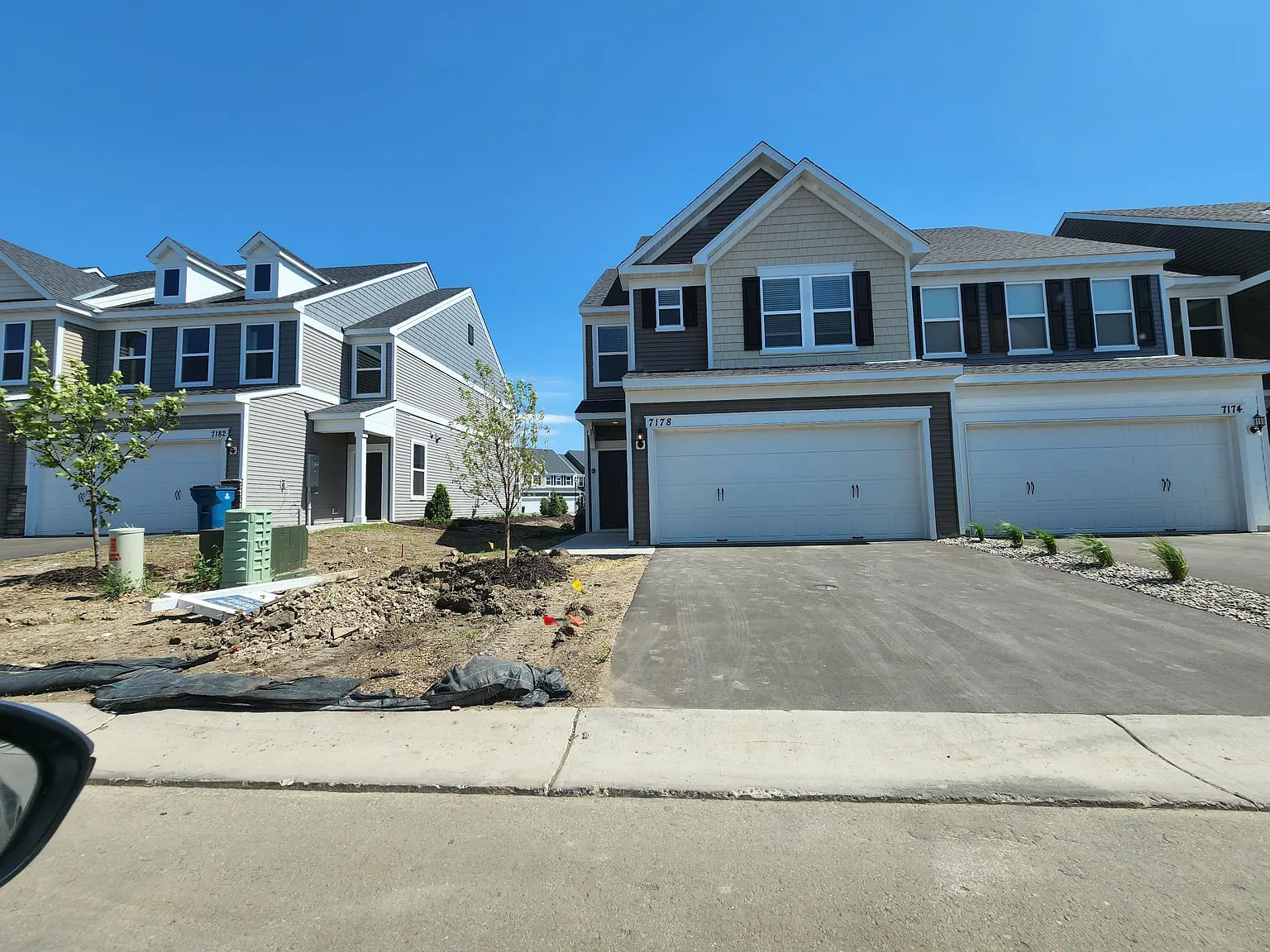 7178 Walnut Grove Way N — Photo 3