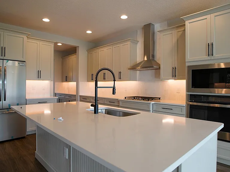 12182 Eastmoor Dr — Photo 9