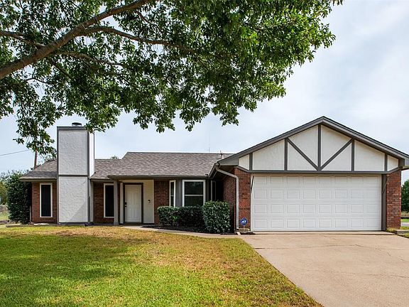 2nd image of 9707 Windsor Cir