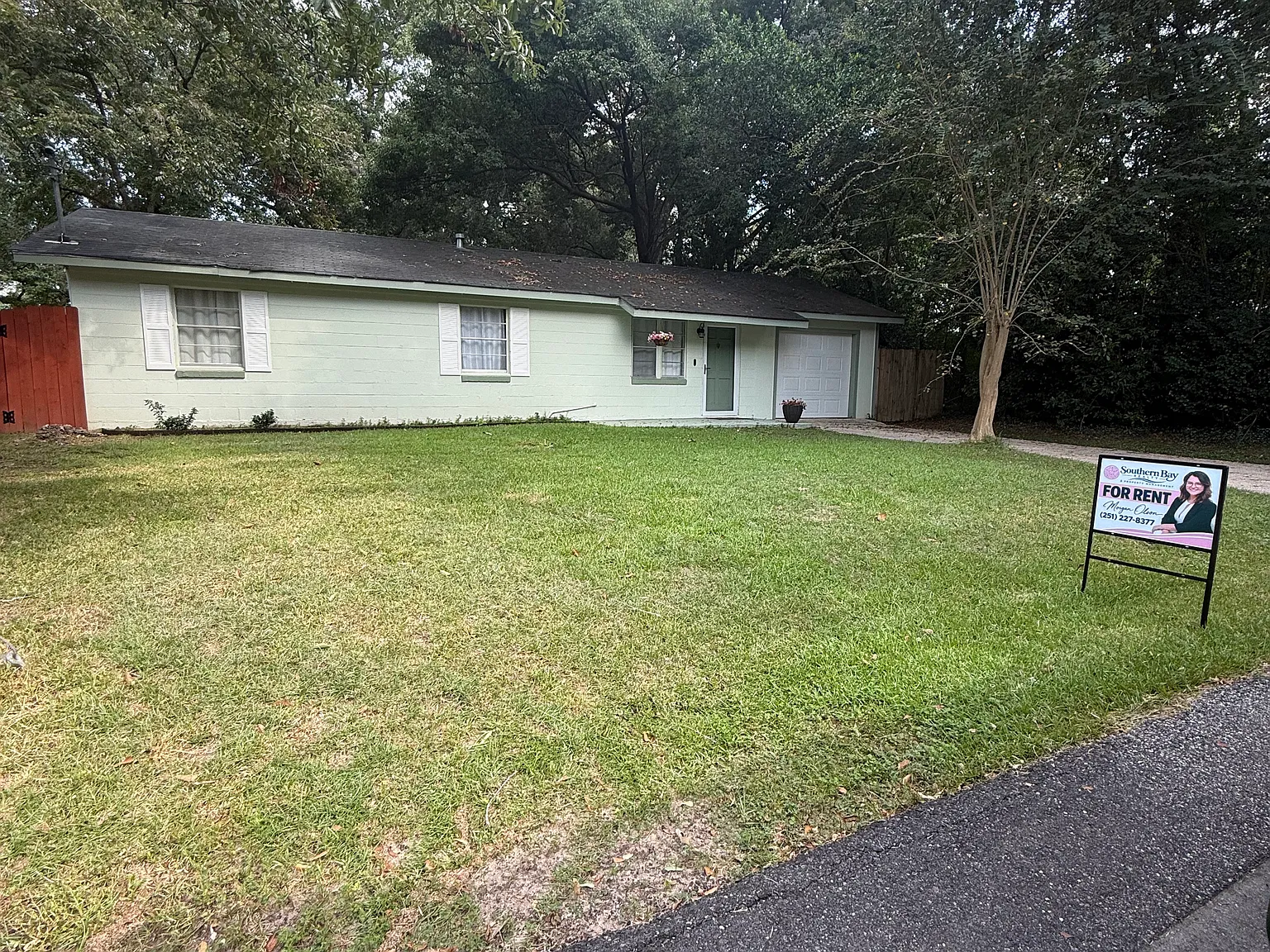 3 bed, $1,500 — Photo 2