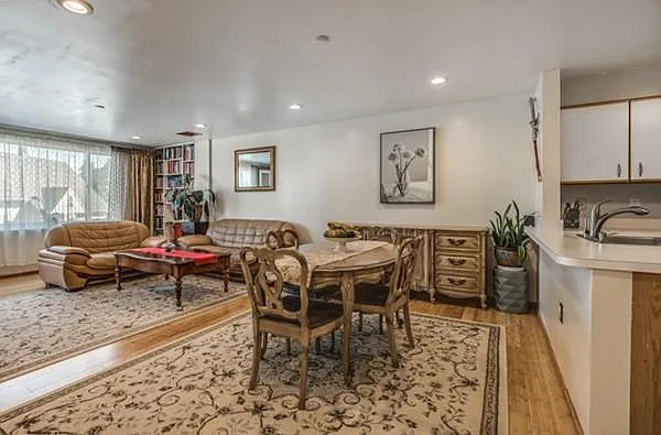 30 Chelsea St #305 — Photo 25