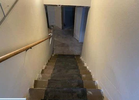 3rd image of 5734 Mineral Ave #212