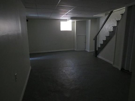 2nd image of 4770 Tampa St Fl 1ST