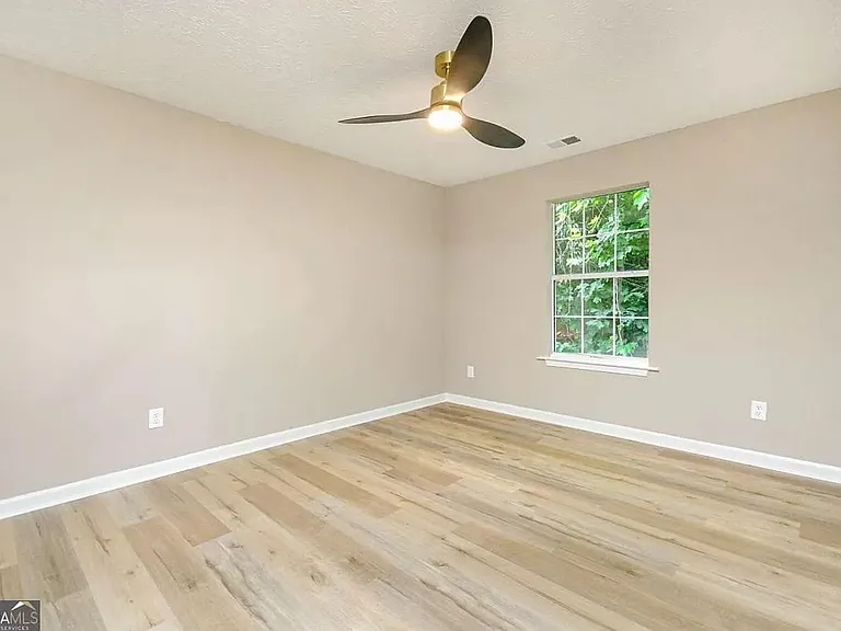 3840 Brown Dr — Photo 35