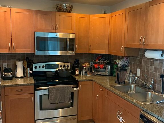 2nd image of 901 N Penn St Unit P1303