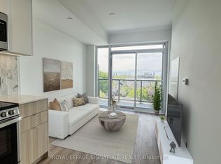 500 Dupont St #507, Toronto, ON M6G 1Y7