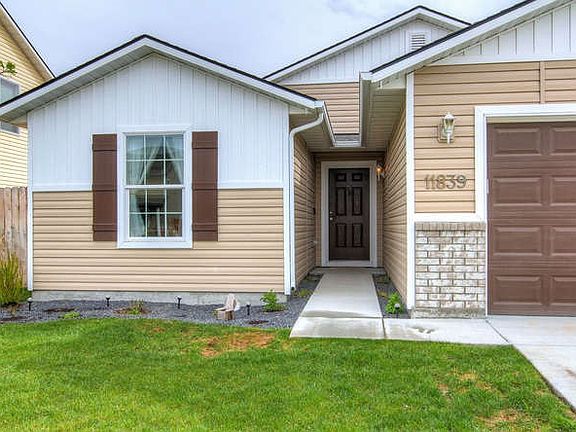 2nd image of 11839 Edgemoor St