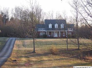 674 Union Grove Rd S, Crossville, AL 35962