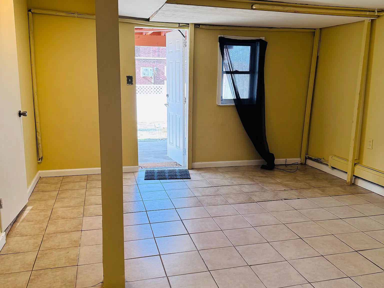 2 bed, $2,195 — Photo 4
