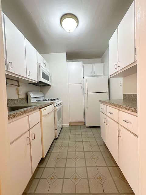 1st image of 13516 82nd Ave Unit 4