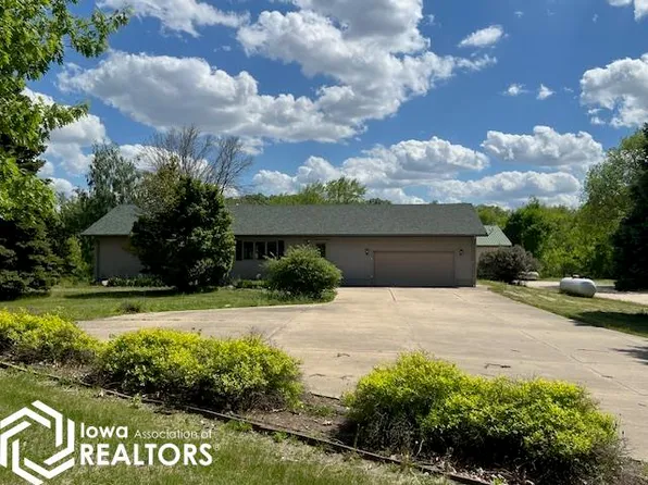 3340 Emmett Ave, Woolstock, IA 50599