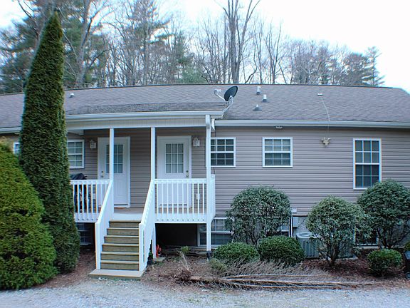 4th image of 1416 Highland Ave APT A