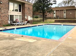 6597 Poplar Woods Cir S APT 4, Germantown, TN 38138