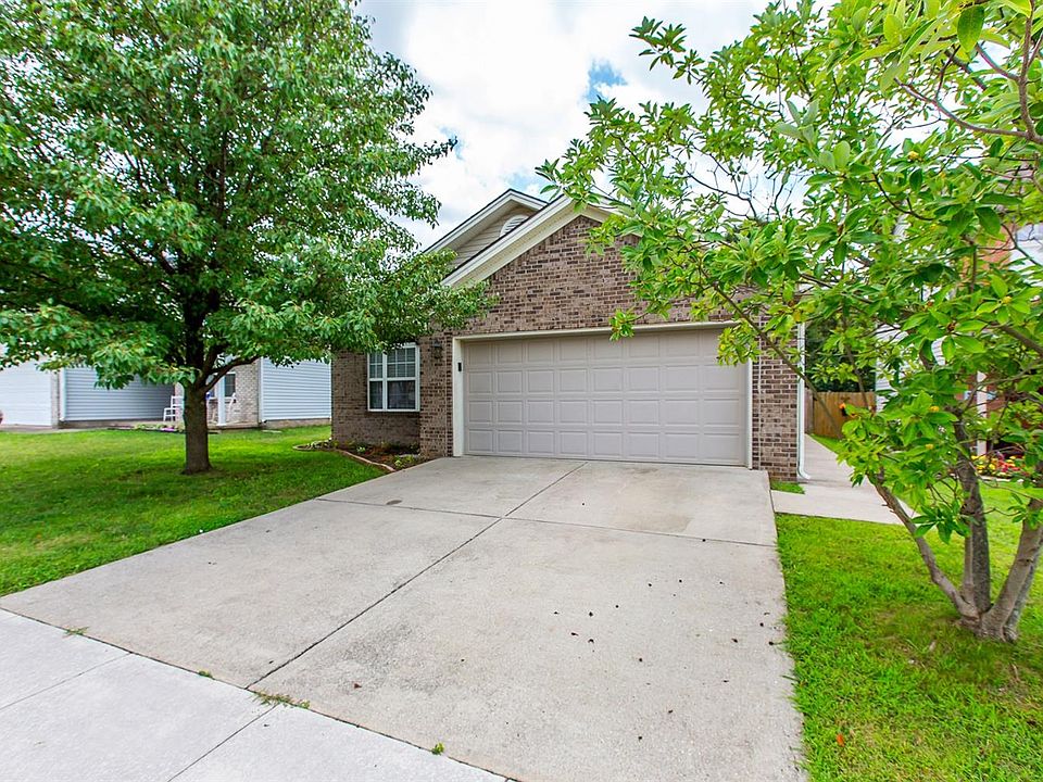 1st image of 2732 Whiteberry Dr