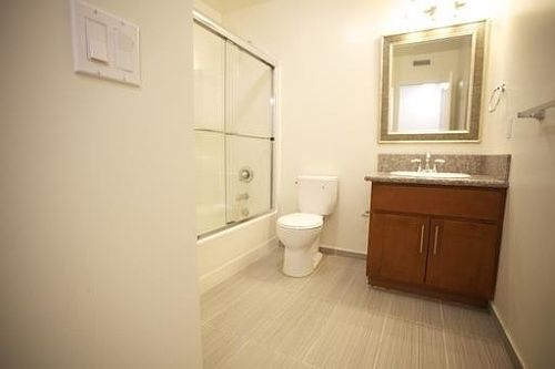 4th image of 6501 Fulton Ave APT 06