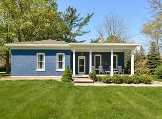 6597 Old Allegan Rd, Saugatuck, MI 49453