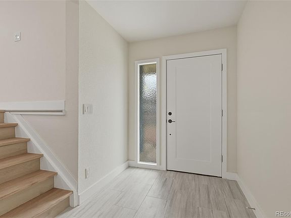 3rd image of 1351 S Peoria Court